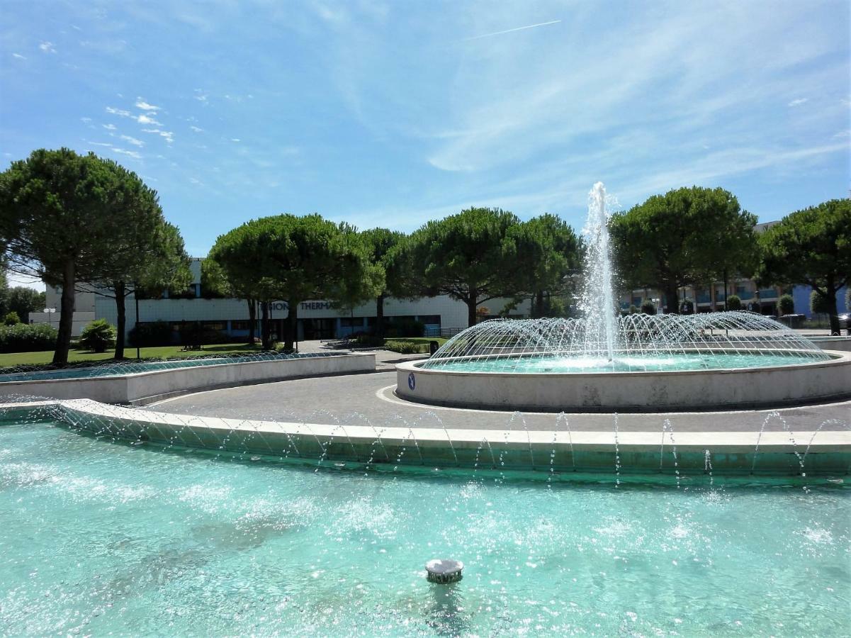 Isola Clara - Appartamenti Bibione Extérieur photo